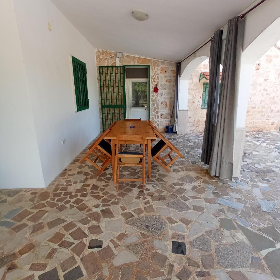 Villa Il Leccio - Trulli تْشيستيرنِنو المظهر الخارجي الصورة